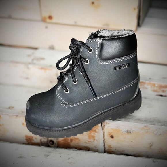 Toddler SmartFit Skid Resistant Waterproof Kids Boot Size  10 - Picture 1 of 9